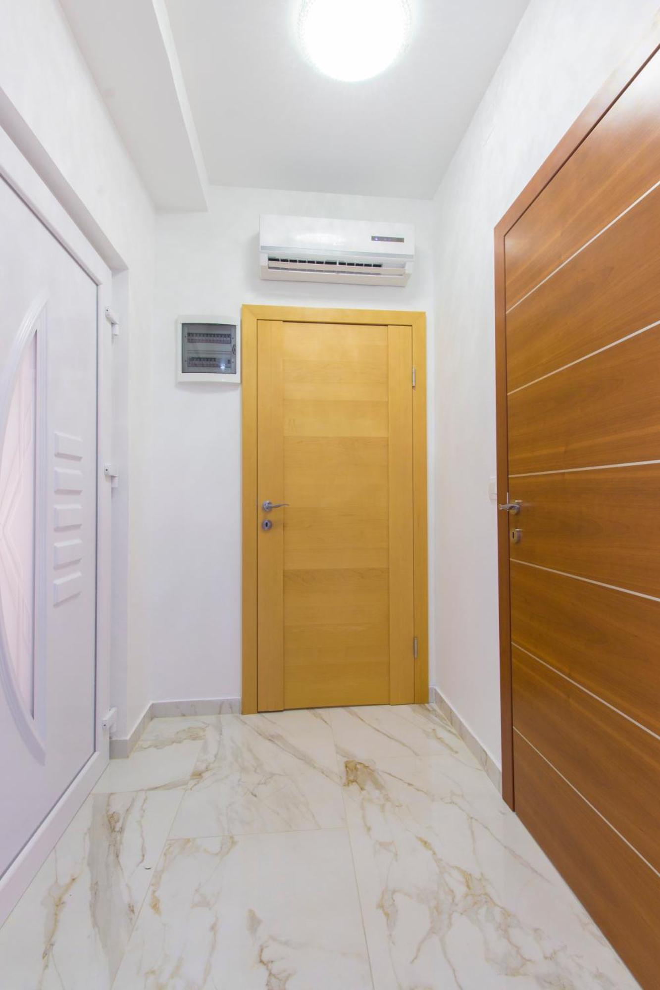 Apartments Maky & Dino Vodice Exterior photo
